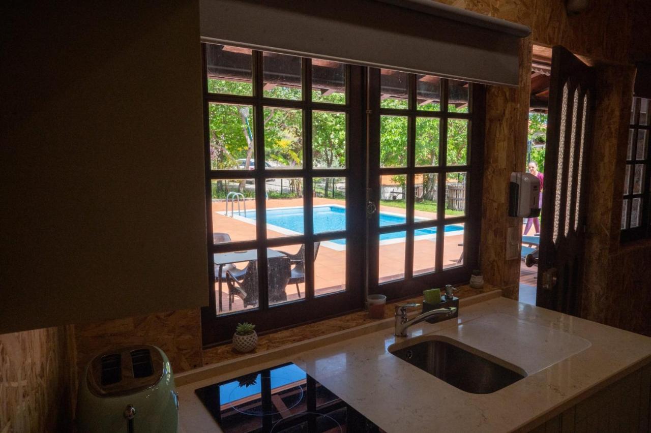Pinhawood Villa Resende Luaran gambar
